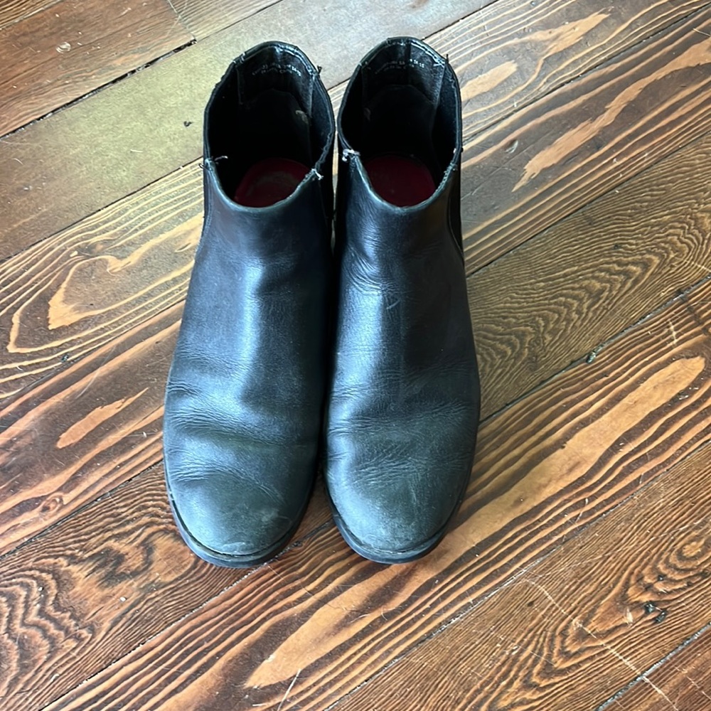 Camper Chelsea boots